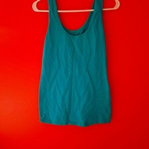 Turquoise tank top.